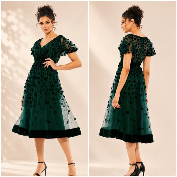 Mac Duggal Dresses & Skirts - Mac Duggal Embellished Butterfly Sleeve Velvet Hem Midi Dress Emerald Green 2